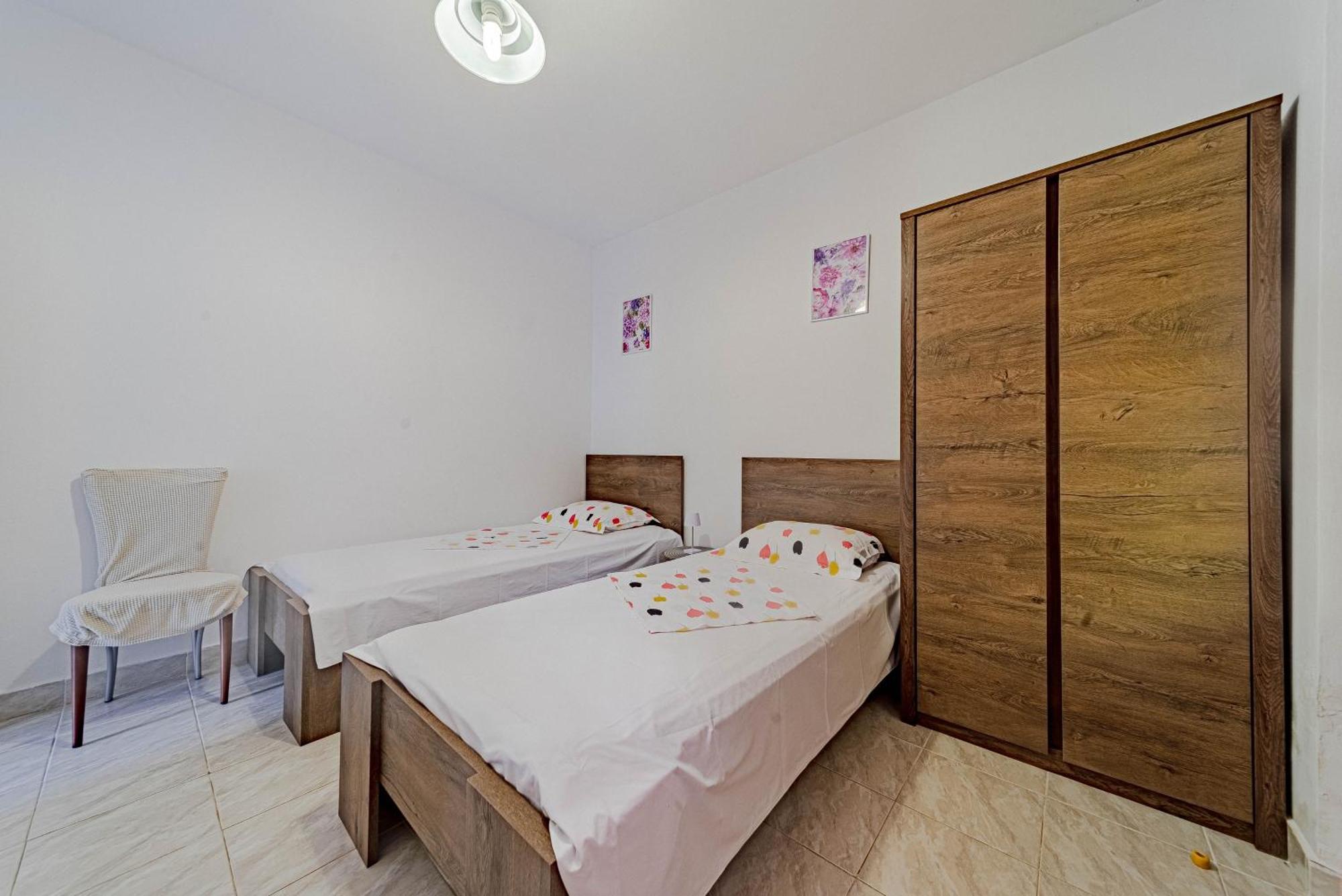 Seaside House For Families With Children Cove Rasohatica, Korcula - 4386 ลุมบาร์ดา ห้อง รูปภาพ