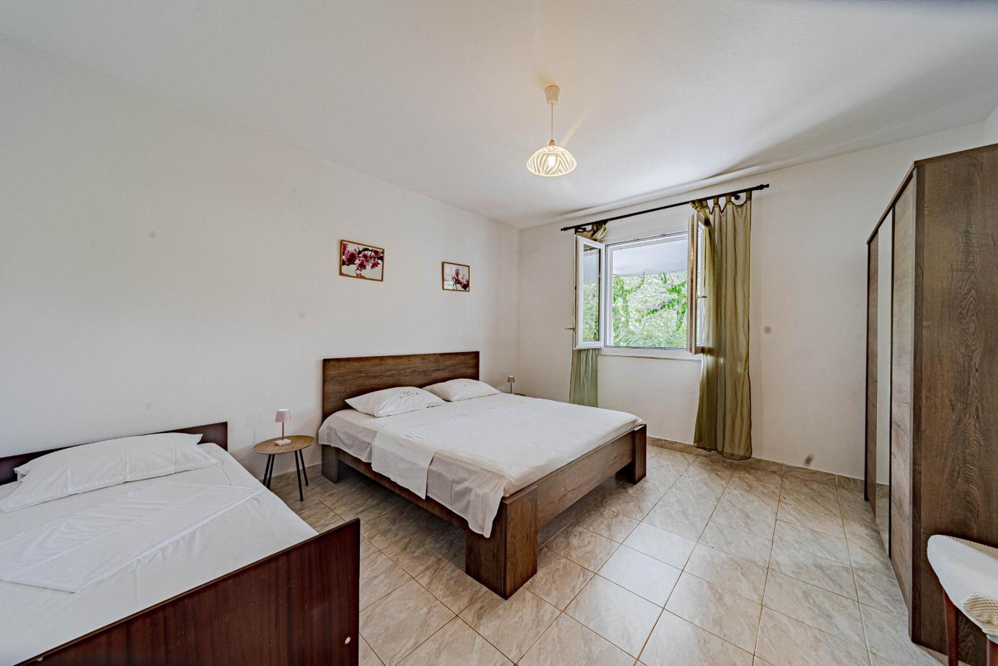 Seaside House For Families With Children Cove Rasohatica, Korcula - 4386 ลุมบาร์ดา ภายนอก รูปภาพ